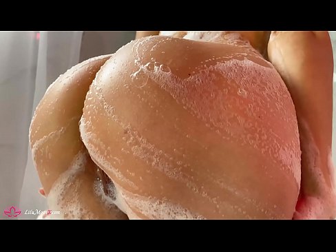 ❤️ Brunette Masturbates obo pẹlu Vibrator to Intense Orgasm ni Shower ☑  Ibalopo