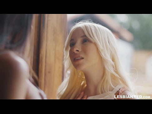 ❤️ Ọmọbinrin wa si ile kan diẹ osu nigbamii ati ki o dopin soke njẹ rẹ stepmom ká obo ☑  Ibalopo